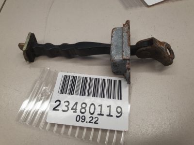 Ограничитель двери задней правой для Nissan Pathfinder R51 2005-2014