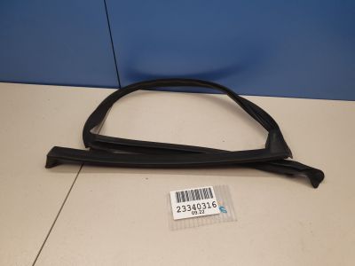 Уплотнитель двери задней левой для Land Rover Range Rover Evoque 2019-