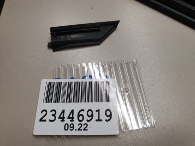 Уплотнитель стекла передней правой двери для Mercedes C-klasse W205 2014-