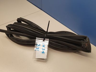 Уплотнитель двери задней правой для Hyundai ix35 Tucson LM 2010-2015