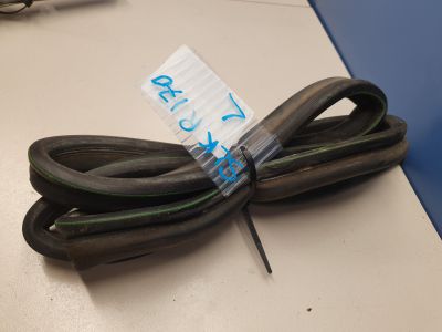 Уплотнитель двери передней левой для Mercedes SLK-klasse R170 1996-2004