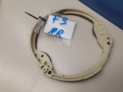 Кронштейн динамика передней правой двери для Ford Focus 3 2011-2019