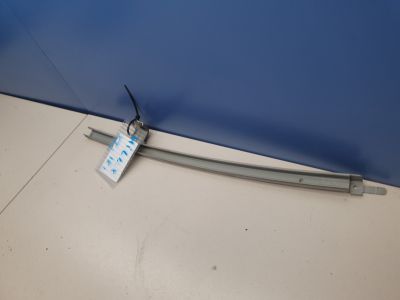 Направляющая стекла передней левой двери для Toyota Hilux N125 2015-