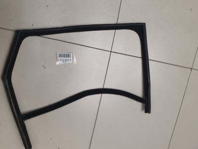 Уплотнитель стекла двери задний правый для Land Rover Range Rover Sport 2013-