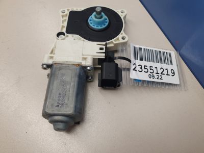 Моторчик стеклоподъёмника передний правый для Land Rover Range Rover Evoque 2019-