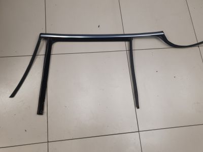 Уплотнитель стекла двери задний левый для Mercedes GL-klasse X166 GL GLS 2012-