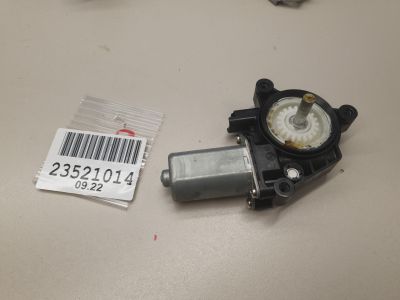 Моторчик стеклоподъёмника задний левый для Nissan Qashqai J11E 2014-