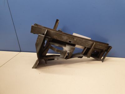 Кронштейн замка двери задний правой для Ford Focus 3 2011-2019