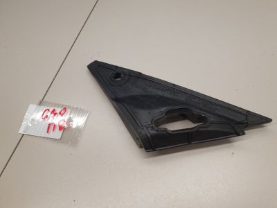 Уплотнитель зеркала правого для BMW 5 G30 F90 2016-