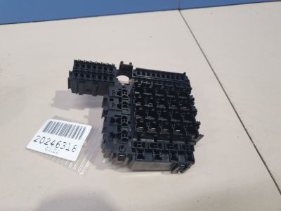 Блок предохранителей подкапотный для Mazda CX-5 2011-2017