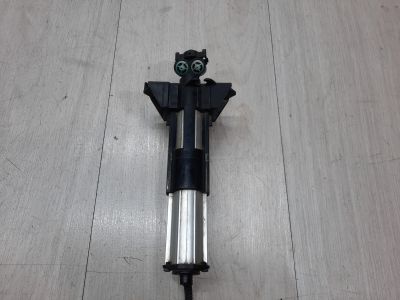 Форсунка омывателя фары левая для Citroen C4 2010-