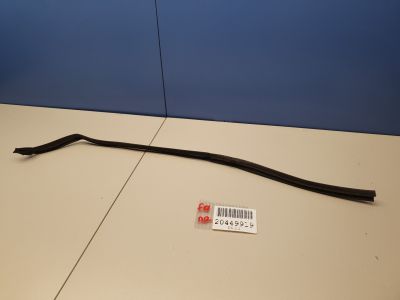 Уплотнитель двери передней правой для BMW 7 F01 F02 2008-2015