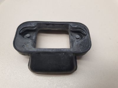 Уплотнитель ограничителя двери для BMW X5 E53 2000-2007