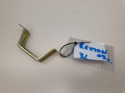 Кронштейн обшивки двери задней левой для SsangYong Rexton 2006-2012