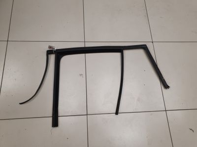 Уплотнитель стекла двери задний левый для Volkswagen Tiguan 2007-2016