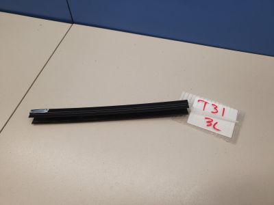 Направляющая стекла задней левой двери для Nissan X-Trail T31 2007-2014