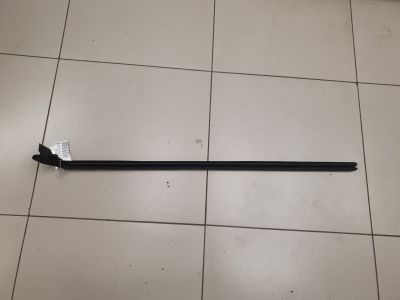 Накладка стекла передней правой двери для Volkswagen EOS 2006-2015