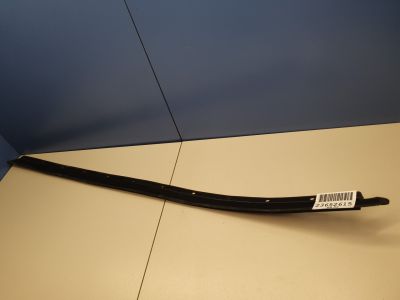 Уплотнитель двери передней левой для Mercedes M-klasse W164 ML 2005-2011