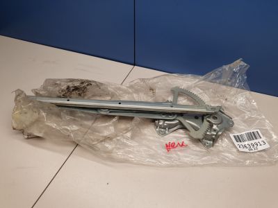 Стеклоподъемник передний правый  для Toyota Camry XV50 2011-2017