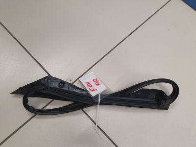 Уплотнитель передней правой двери для BMW 7 F01 F02 2008-2015