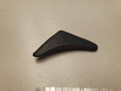 Уплотнитель двери задней левой для BMW 5 G30 F90 2016-