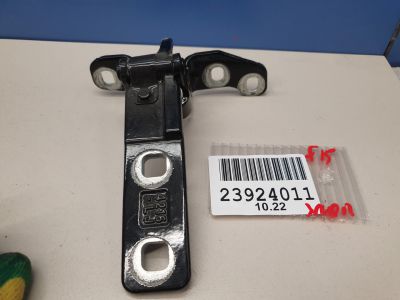 Петля двери багажника правая для BMW X5 F15 2013-2018