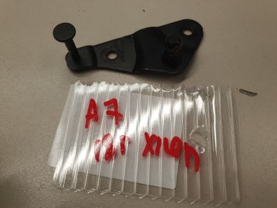 Кронштейн амортизатора двери багажника для Audi A7 4G 2010-2018