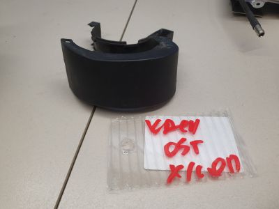 Кожух петли стекла двери багажника правый для Porsche Cayenne 955 957 2003-2010