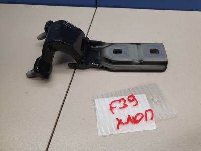 Петля двери багажника правая для BMW X2 F39 2017-