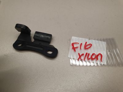 Отбойник двери багажника правый для BMW X6 F16 2014-2020