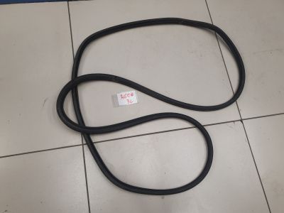 Уплотнитель двери задней левой для Audi A6 C6 2004-2011