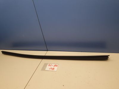 Накладка стекла передней правой двери для Volvo XC90 2002-2015