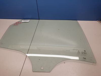 Стекло двери задней правой для BMW 2 F45 F46 Tourer 2014-