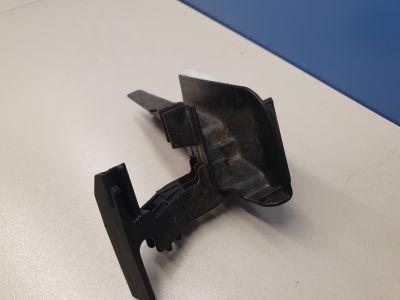 Кронштейн замка двери передний левый для Mercedes A-klasse W176 2012-2018