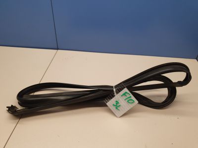 Уплотнитель двери задней левой для BMW 5 F10 2009-2017