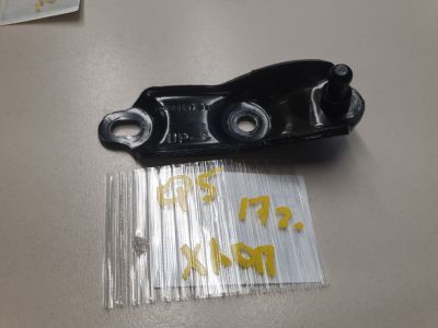 Кронштейн амортизатора двери багажника левый для Audi Q5 FY 2017-