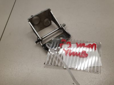 Петля двери багажника правая для Ford Focus 3 2011-2019