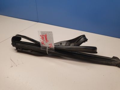 Уплотнитель двери задней левой для BMW 5 F10 2009-2017