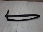 Уплотнитель стекла двери задний левый