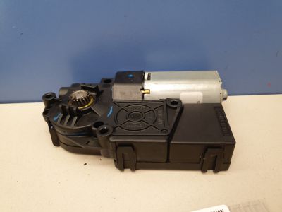 Моторчик люка для Jeep Grand Cherokee WK2 2010-