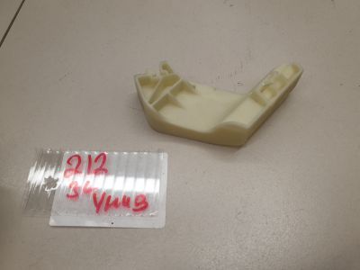 Кронштейн замка двери задний левый для Mercedes E-klasse W212 2009-2016