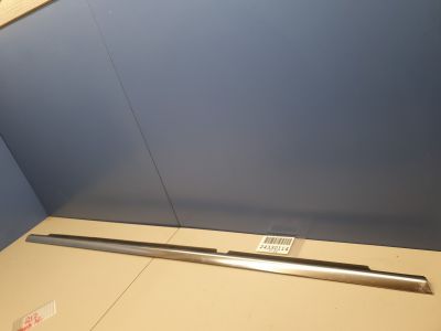 Молдинг стекла задней левой двери для Mercedes E-klasse W212 2009-2016