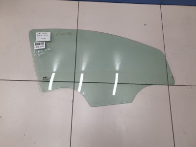 Стекло двери передней правой для Chevrolet Aveo T300 2011-2015