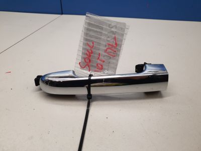 Ручка двери нaружная левая передняя для KIA Soul 2008-2014