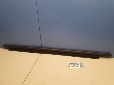 Молдинг стекла задней правой двери для Audi A1 8X 2010-2018