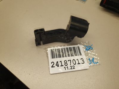 Кронштейн замка двери задний правой для Mercedes C-klasse W205 2014-