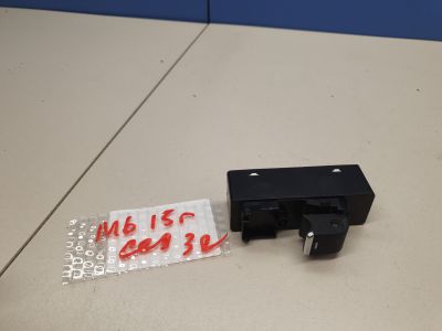 Кнопка стеклоподъемника задней правой двери для Mazda 6 GJ 2013-2019