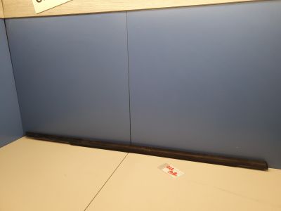 Молдинг стекла передней правой двери для Mercedes E-klasse W213 2016-