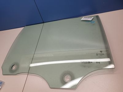 Стекло двери задней правой для BMW 8 G16 Grand Coupe 2019-