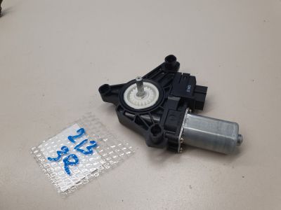 Моторчик стеклоподъёмника задний правый для Mercedes E-klasse W213 2016-